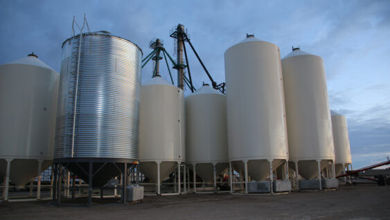 A group of silos storing polyphosphates.
